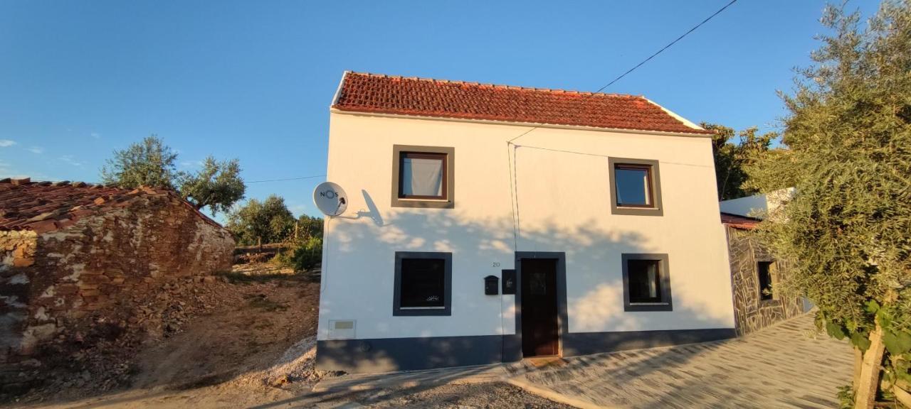 Pomar Das Oliveiras - Private Swimming Pool - Free Ev Chrg - Pet Friendly Carvalhal  Bagian luar foto